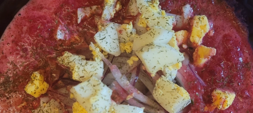 Saltibarsciai, sopa fría lituana de remolacha