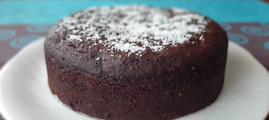 Bizcocho de agua chocolateado al vapor