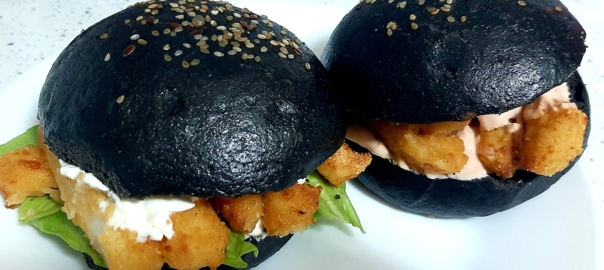 Bao buns negros con rabas