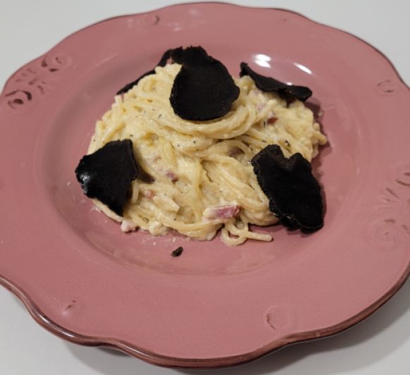 Tallarines trufados a la carbonara